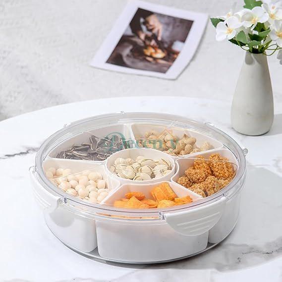 6-Grid Rotating Snack Box – Multi-Compartment Organizer with Lid
